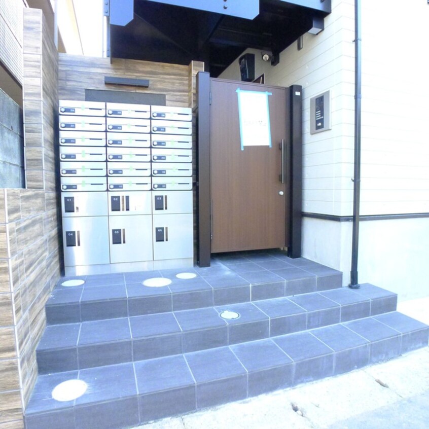 エントランス部分 エクセラン馬橋ｗｅｓｔ