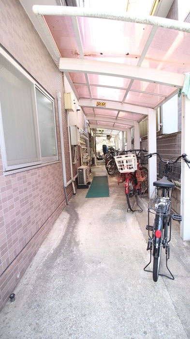 駐輪場 メルベイユ　2