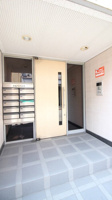 エントランス部分 メルベイユ　2