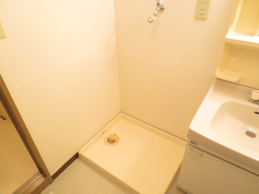 洗濯機置場 サンフレアサクマ15