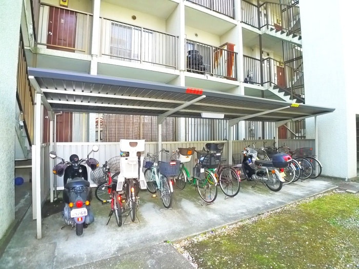 駐輪場 東国分マンション（201）