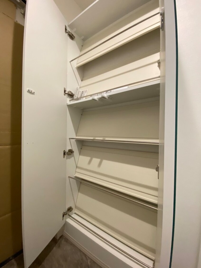 靴箱 ＫＬＥＩＳせんげん台