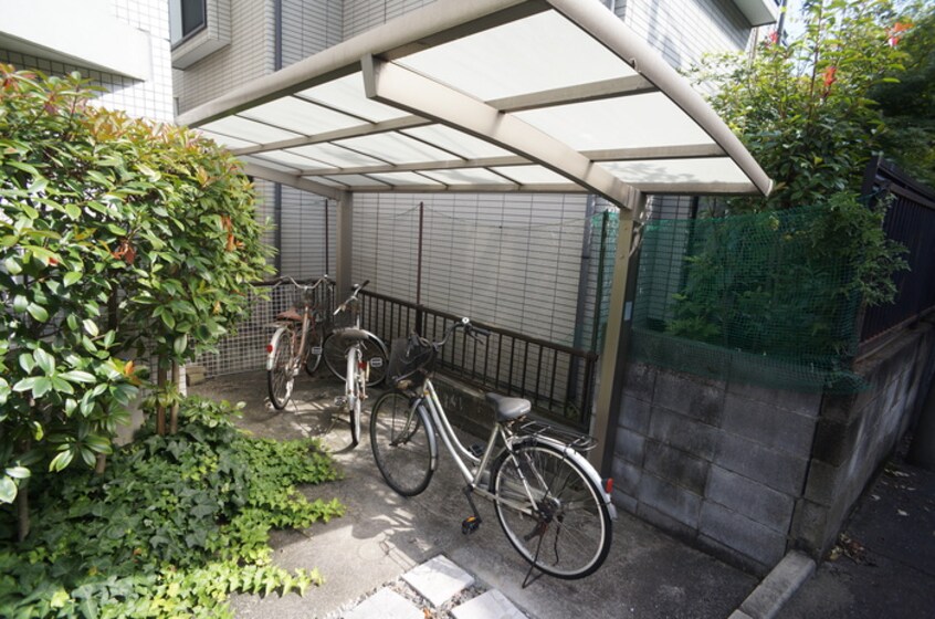 駐輪場 フラット　ワン