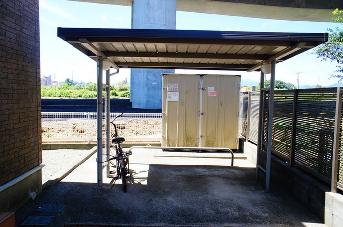 駐輪場 ベルレ－ヴ