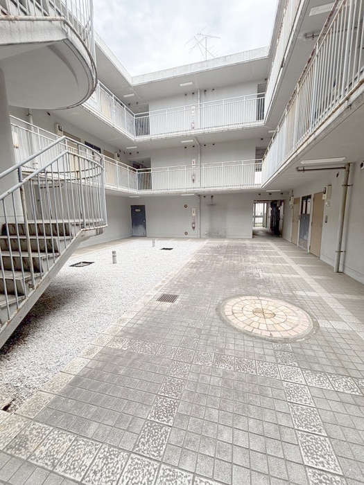 エントランス部分 アメニティコウヤマ第８ガ－デン