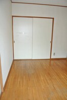 居室 ﾃﾞｭｴｯﾄ伊興
