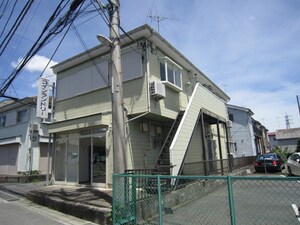 クレストコート飯山７