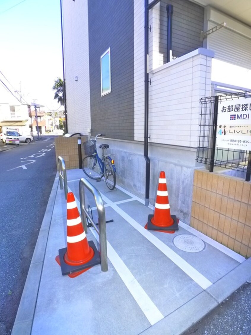 駐輪場 リブリ・ブリッジ・津田沼