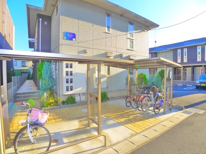 駐輪場 ｊｙｕｔｏ志津ＥＡＳＴ