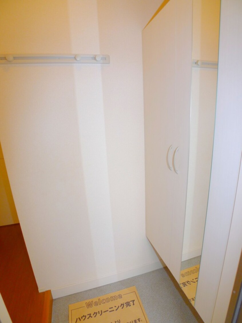 玄関 ｊｙｕｔｏ志津ＥＡＳＴ