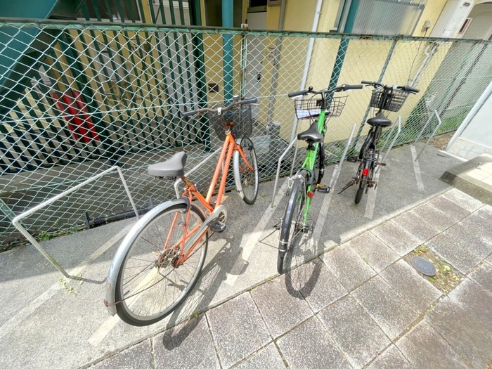 駐輪場 プレイス下落合