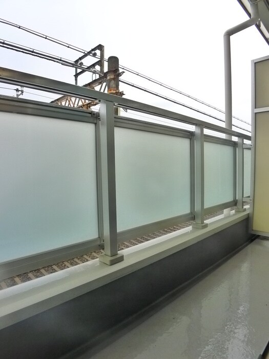 ベランダ・バルコニー リブリ・富士