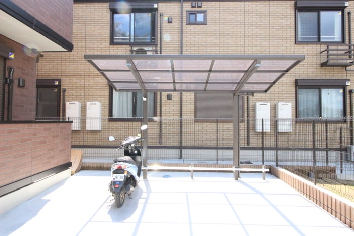 駐輪場 PURA VIDA　C棟