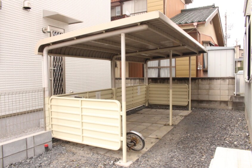 駐輪場 サニーハイツ