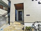 エントランス部分 ビューノ彩