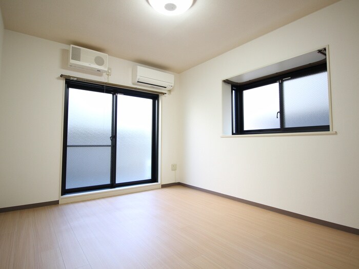 居室 タウンハウス内堀