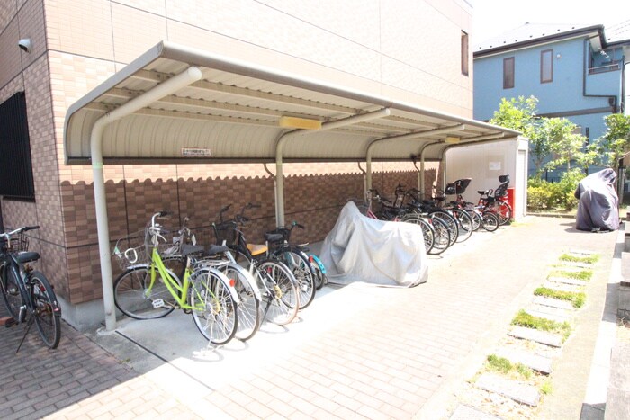 駐輪場 ガーデンヒルズNAKAYAMA参番館