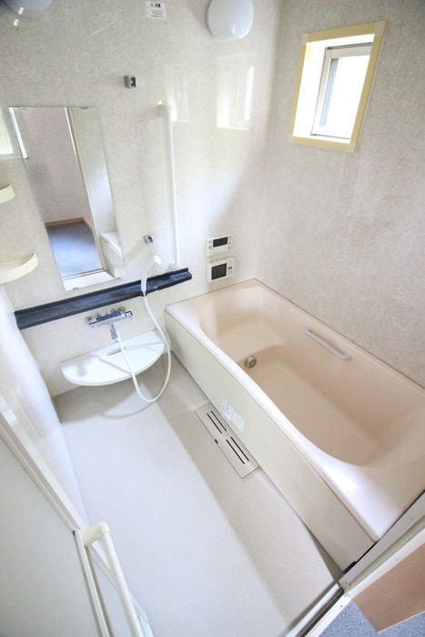 バス／シャワールーム等 コモドカーサ南大谷