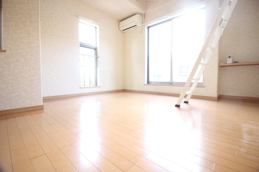 居室 コモドカーサ南大谷