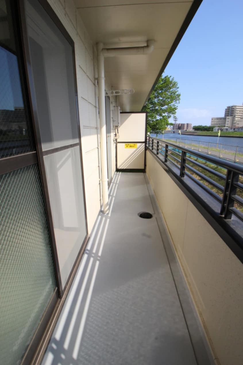 ベランダ・バルコニー リバ－パ－ク矢向
