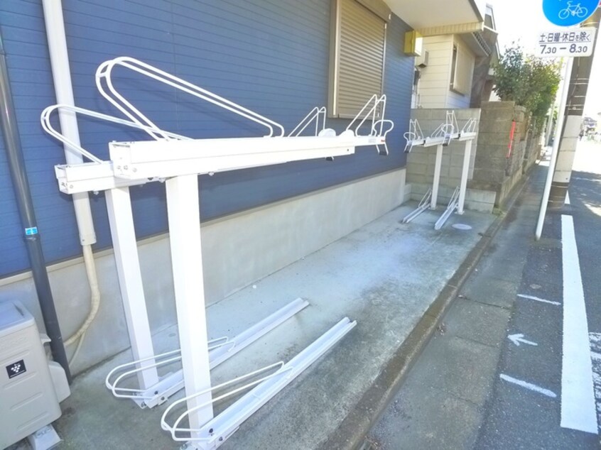 駐輪場 そるふぃーゆ三郷