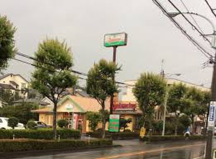 サイゼリヤ 町田金井店(その他飲食（ファミレスなど）)まで808m トロワ玉川学園