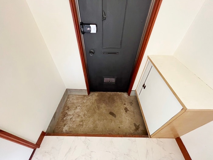 玄関 ヴィステリア・コート