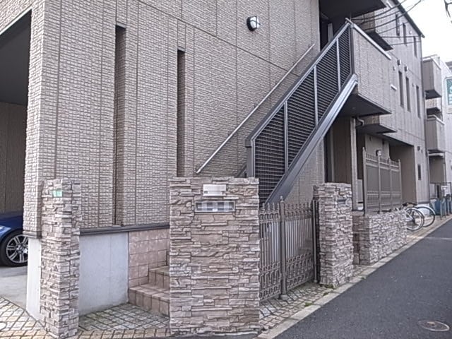 エントランス部分 ラ・ビエナ石神井公園Ｂ棟