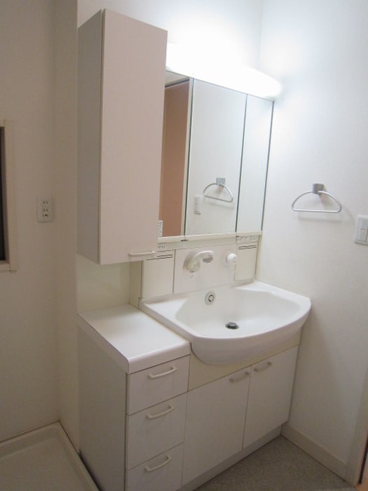 洗面 ラ・ビエナ石神井公園Ｂ棟