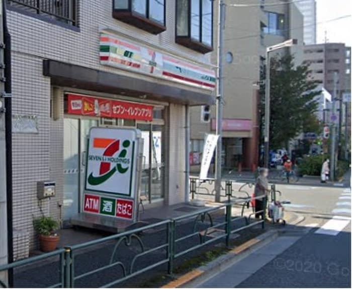 セブンイレブン(コンビニ)まで100m ラ・ビエナ石神井公園Ｂ棟