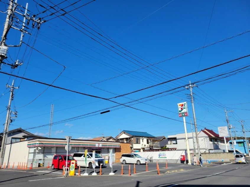 セブンイレブン飯能新町店(コンビニ)まで170m コンフォートプラッツ