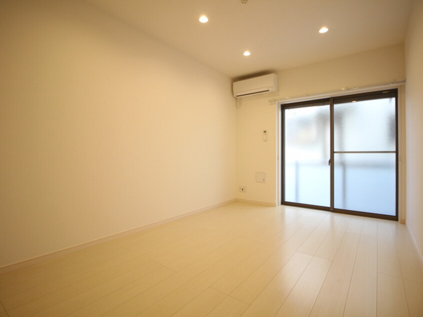 居室 リブリ・シャルマンパル