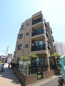 ロジェ・ラ・セゾンの外観