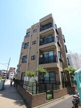 ロジェ・ラ・セゾン