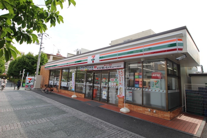 セブンイレブン府中Jタワー前店(コンビニ)まで550m BREEZE