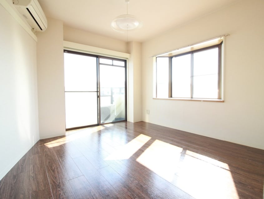 居室 ヴィラアライ