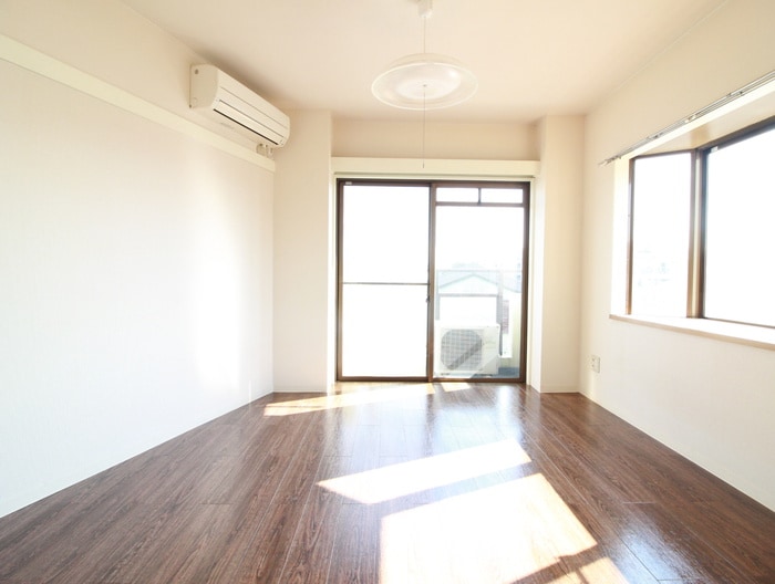 居室 ヴィラアライ