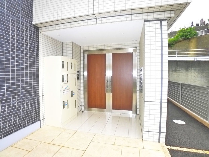 エントランス部分 太平オーシカ