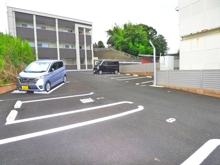 駐車場 太平オーシカ