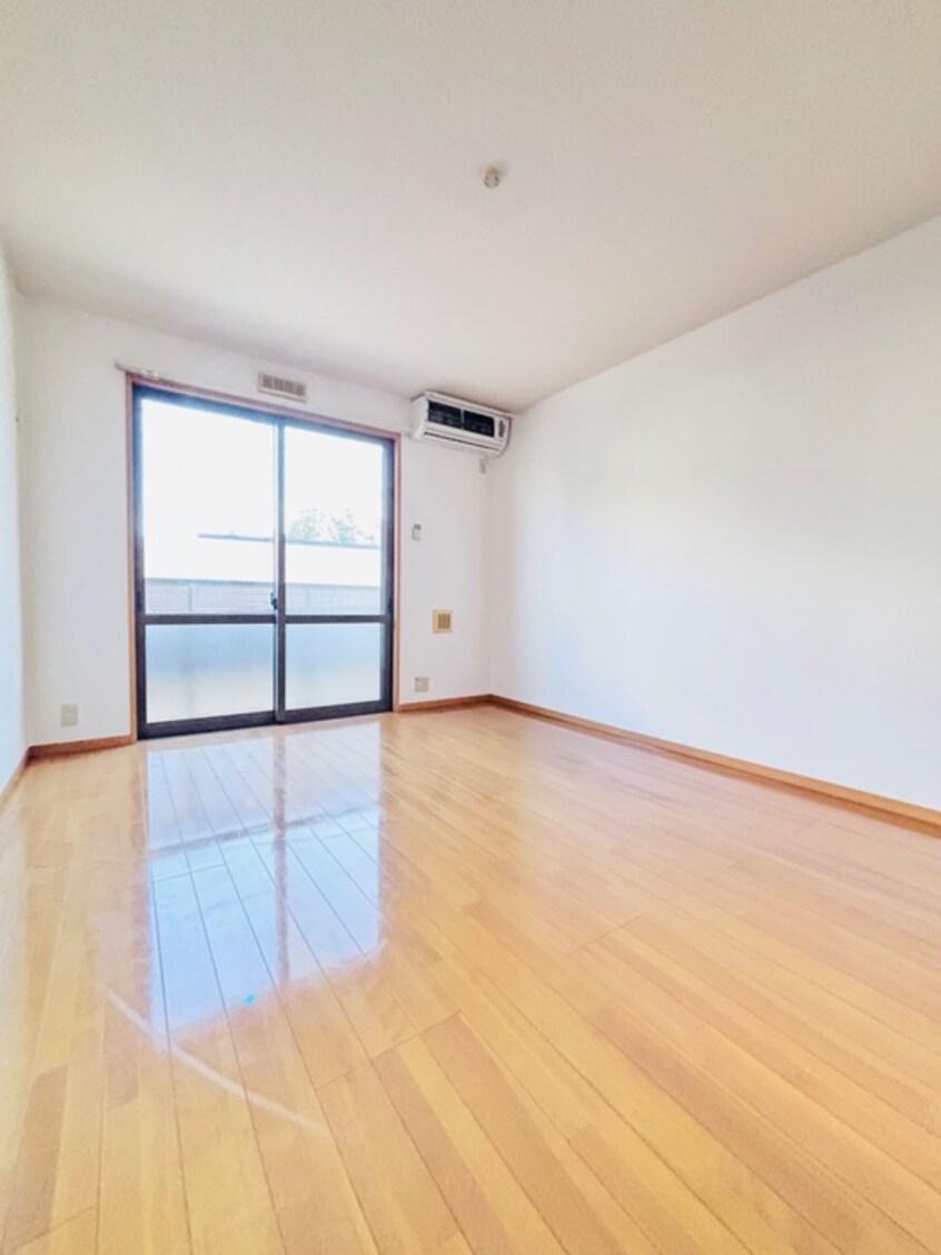 居室 ベルフィ－ユ青葉台