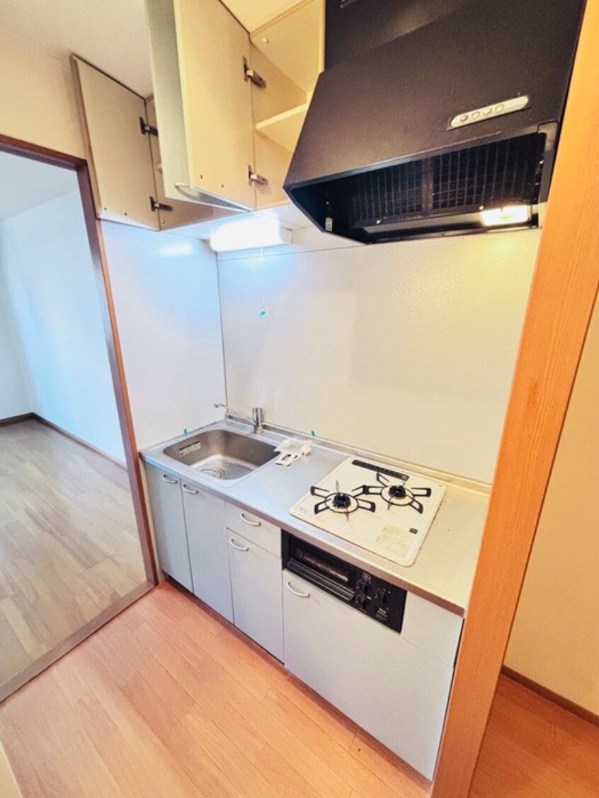 キッチン ベルフィ－ユ青葉台