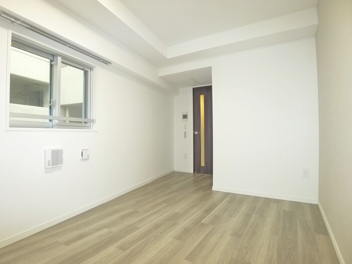 居室 オルサス西日暮里