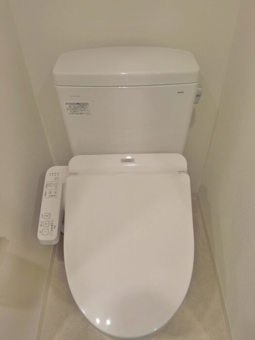 トイレ オルサス西日暮里