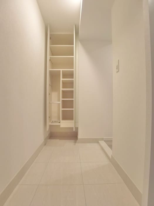 玄関 オルサス西日暮里