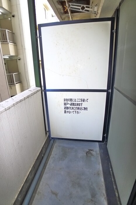 ベランダ・バルコニー フラッツ１００