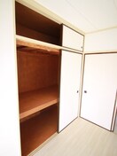 収納 ホワイトパレス