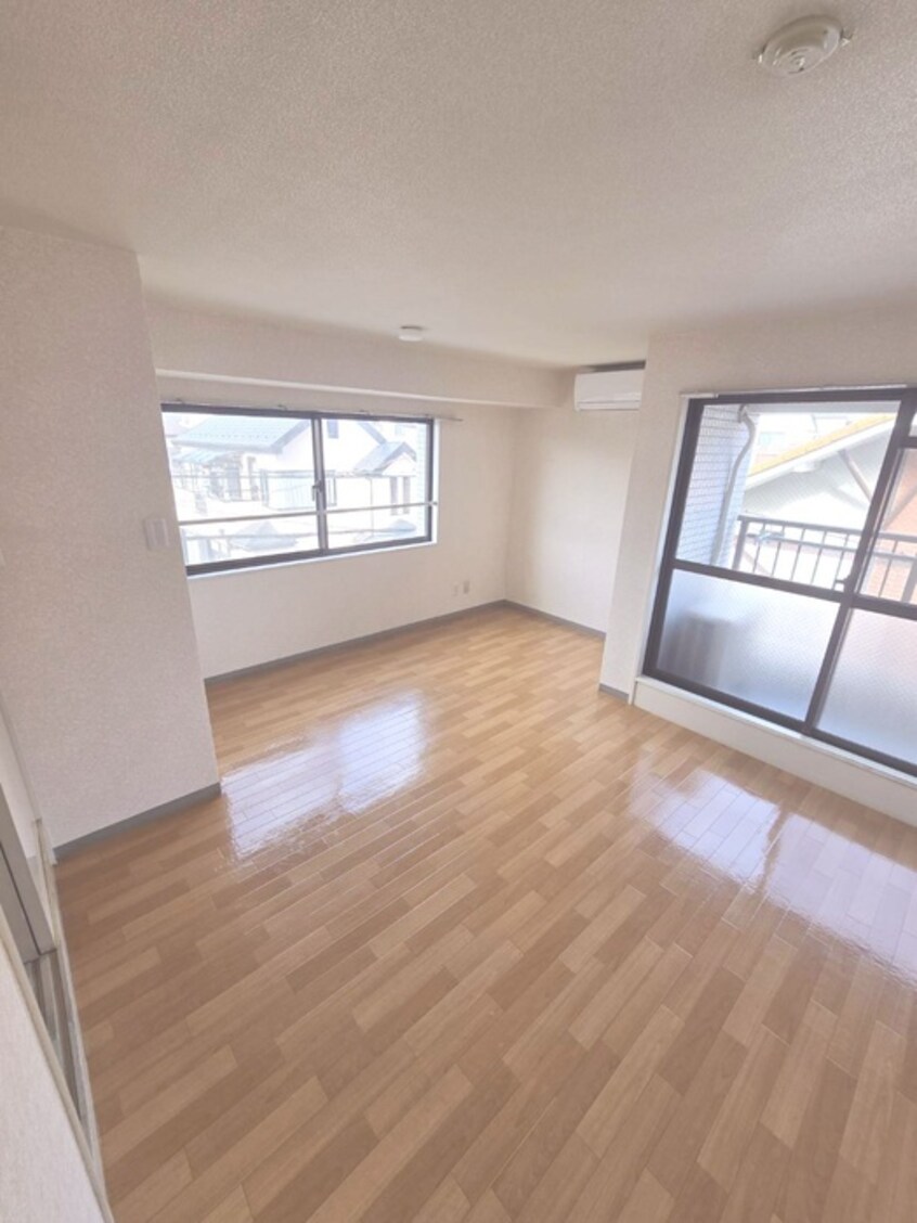 居室 メゾン行徳