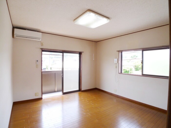 居室 メゾントレゾア