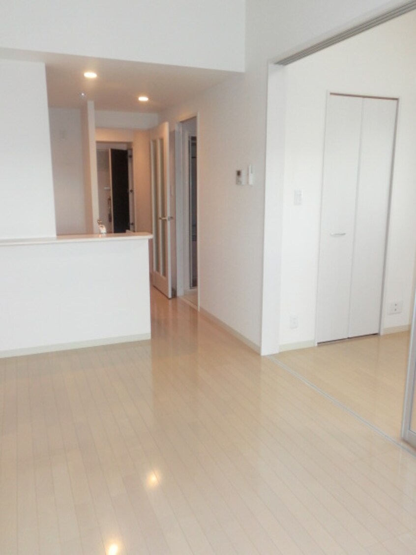 キッチン Ｒｏｂｕｓｔ　Ｃｏｕｒｔ