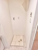 洗濯機置場 Ｒｏｂｕｓｔ　Ｃｏｕｒｔ